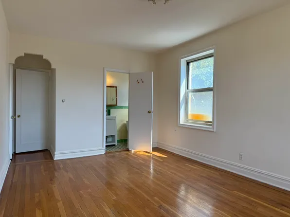 1717 Avenue N image 19 of 23