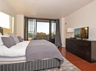 109 Willow Ave APT 3, Hoboken, NJ 07030