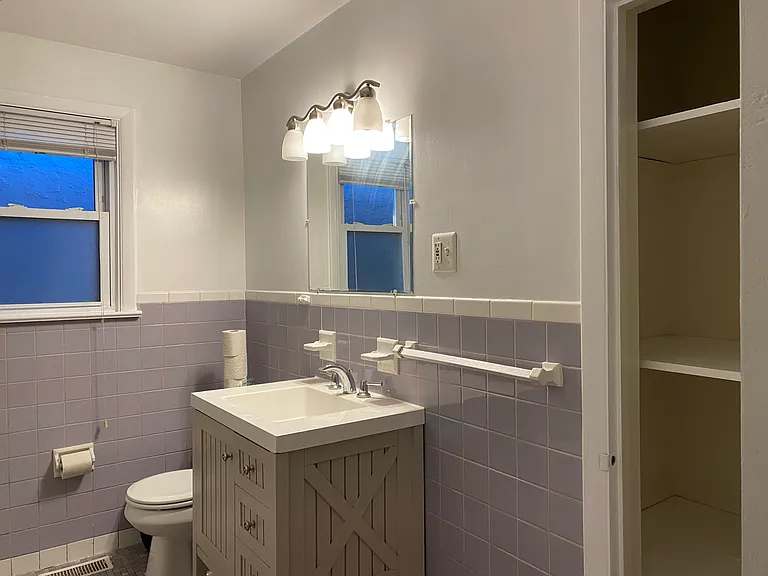 135 W 6th Ave — Photo 7