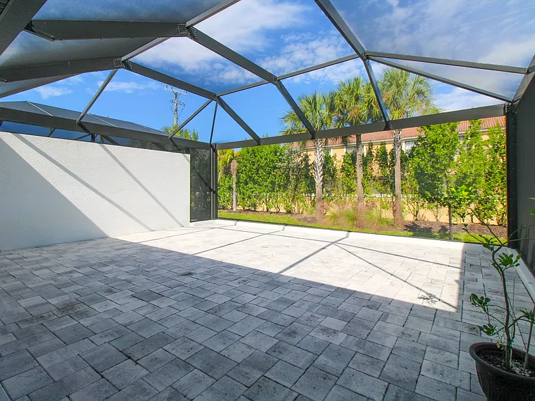 14803 Loggerhead Dr — Photo 5