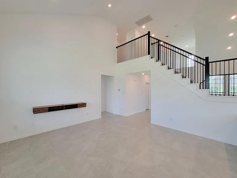 9422 Vista Falls Trce — Photo 14