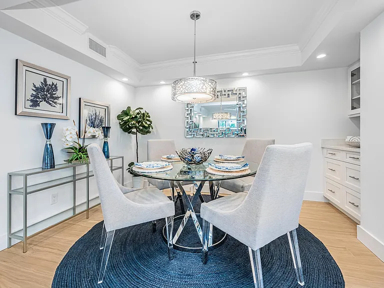 2900 Gulf Shore Blvd N #116 — Photo 10