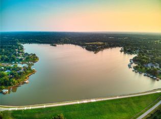 17 W Hill Dr, Arcadia, OK 73007