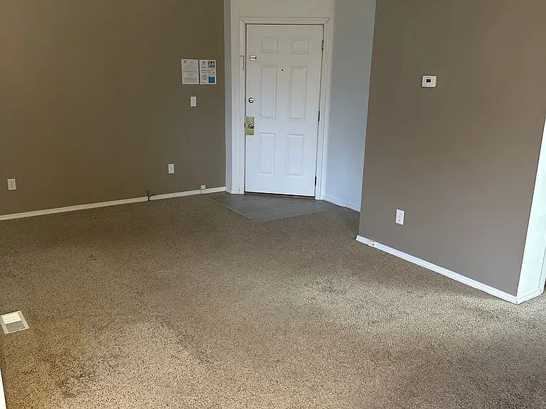 4689 W Pasadena Ln — Photo 11
