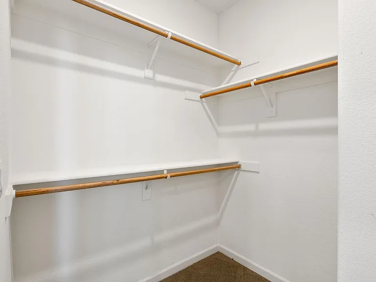 6104 Campus Pkwy — Photo 13
