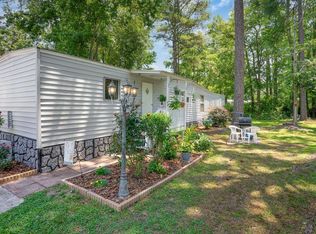 127 Offshore Dr, Murrells Inlet, SC 29576