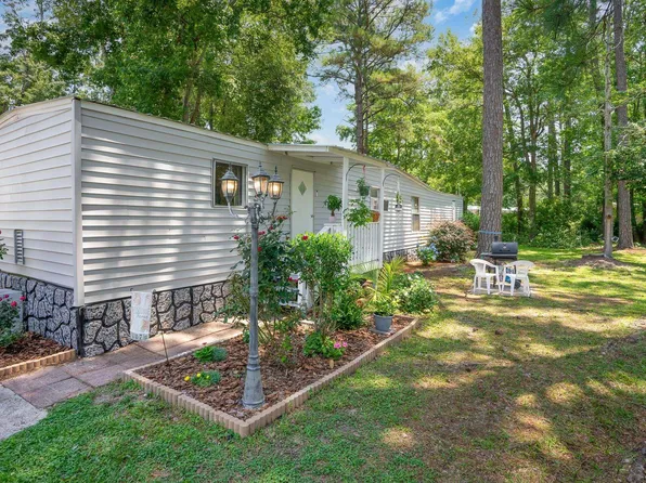 127 Offshore Dr., Murrells Inlet, SC 29576