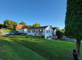 1002 Sheridan Dr, Wauconda, IL 60084
