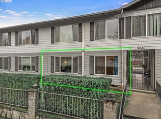9221 N Lombard St APT 11, Portland, OR