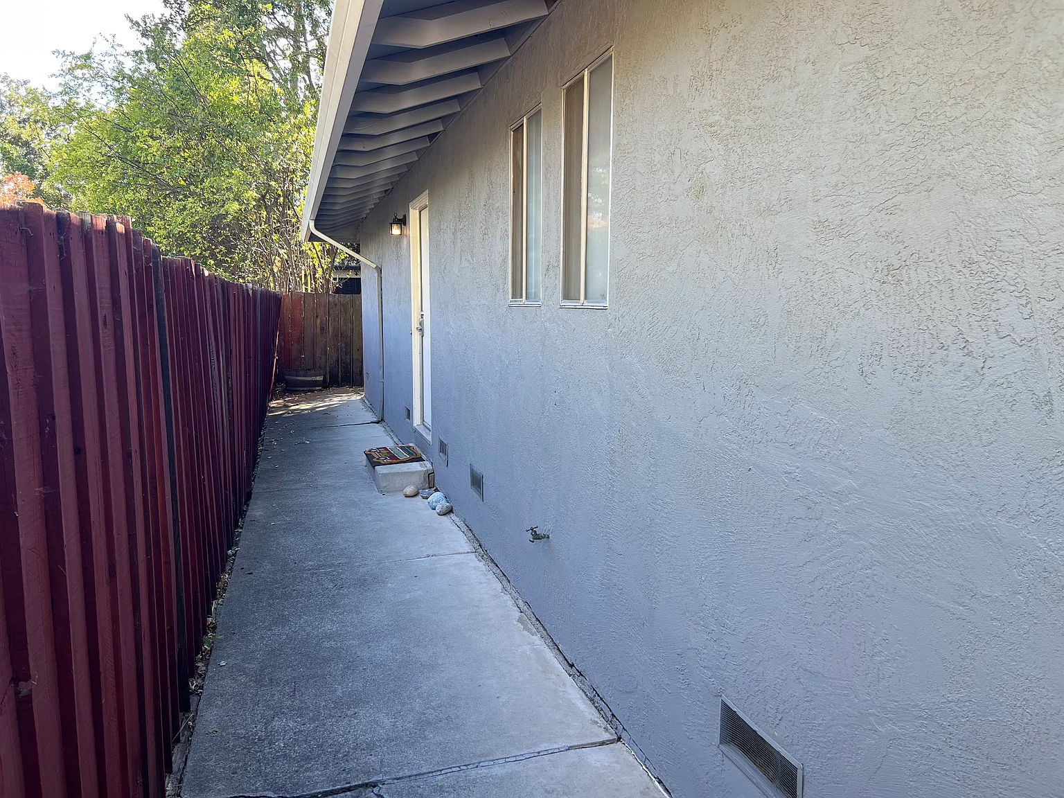 2 bed, 920 sqft, $2,950 — Photo 2