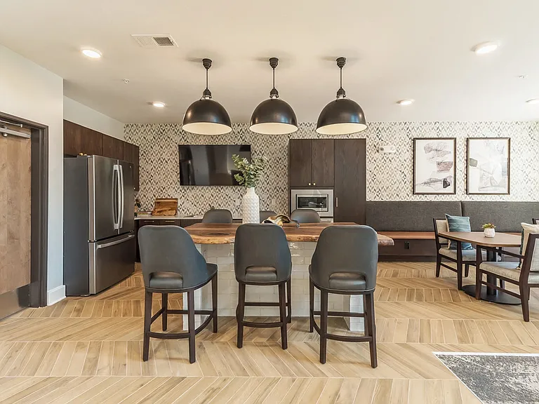 Covington Crossings 55+ Senior Living — Photo 7