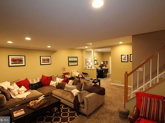 3rd image of 5145 Columbia Rd #831