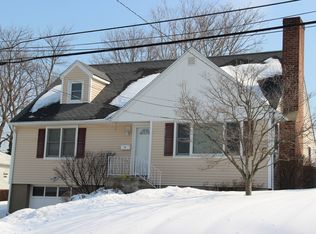 31 Prospect Ave, Ossining, NY 10562