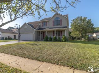 1099 Eagle Ln, Temperance, MI 48182