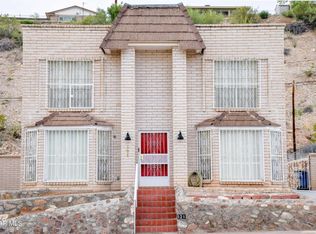 121 Fountain Rd, El Paso, TX 79912