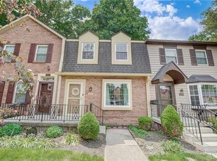 5911 Gloucester Ct, Dayton, OH 45440