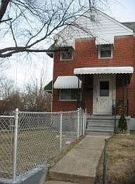 2nd image of 531 Larkfield Rd