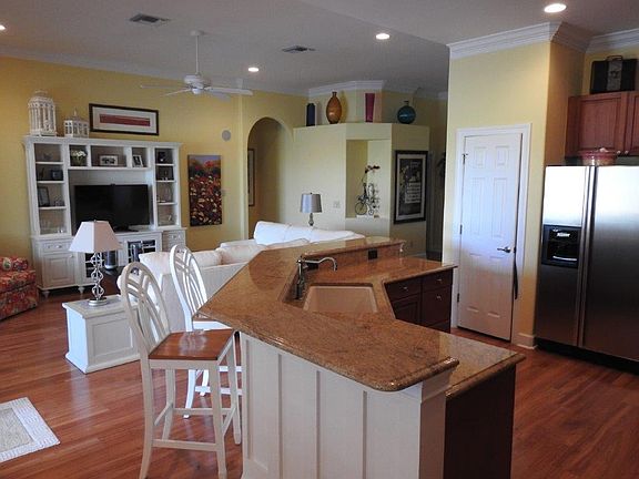 4th image of 28721 San Galgano Way