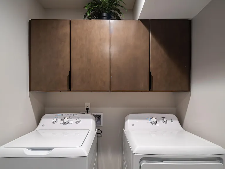 423 N Willson Ave — Photo 25