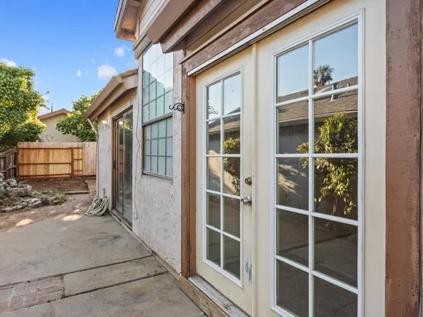 7043 Sprig Dr, Sacramento, CA 95842