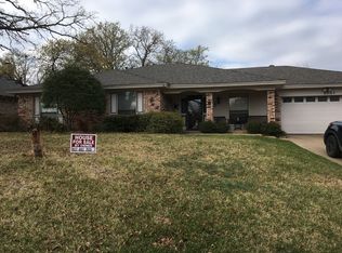 5107 Wind Rock Ct, Arlington, TX 76017