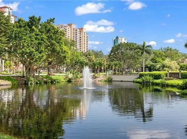 7032 Pelican Bay Blvd APT 103, Naples, FL 34108