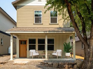 354 W Washington Ave, Sisters, OR 97759
