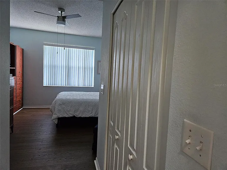 739 Tremont Greens Ln — Photo 15