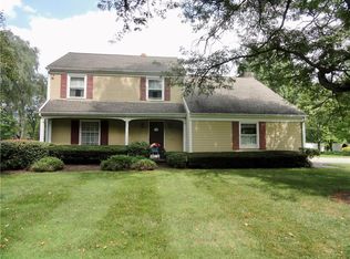 207 N Skytop Rd, Edinboro, PA 16412