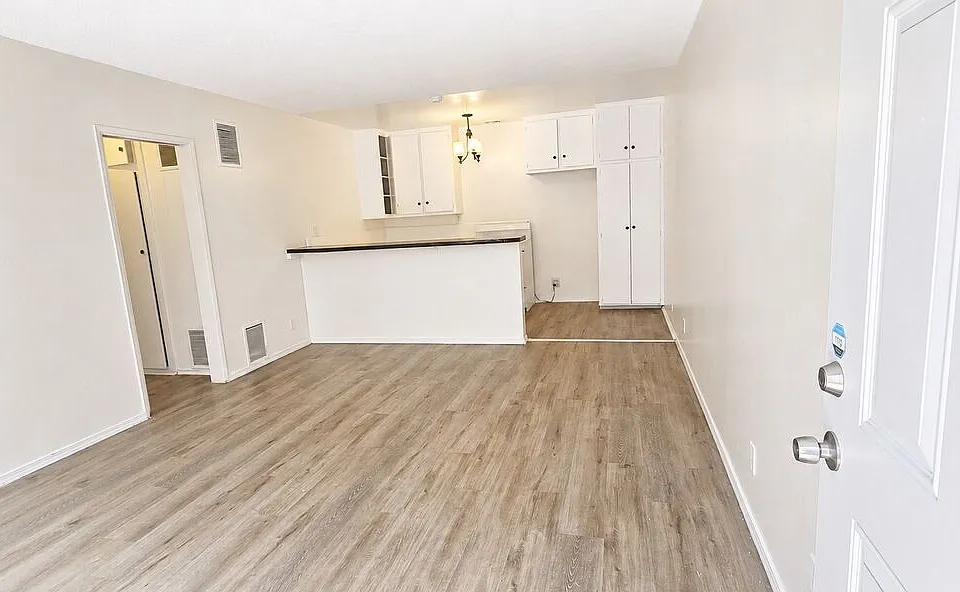 2630 S La Salle Ave #1