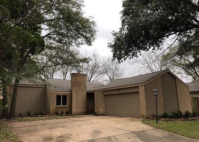 1st image of 4707 Hickory Downs Dr