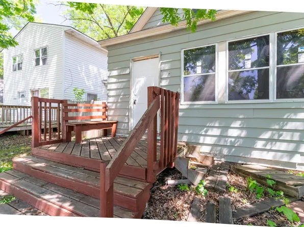 3306 Bryant Ave N, Minneapolis, MN 55412