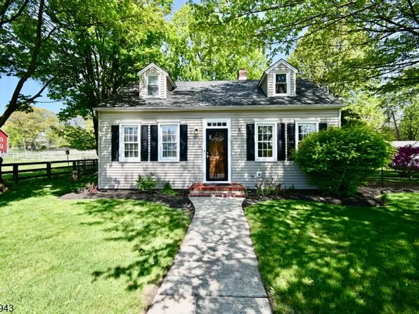 153 Parker Rd, Washington Twp., NJ 07853
