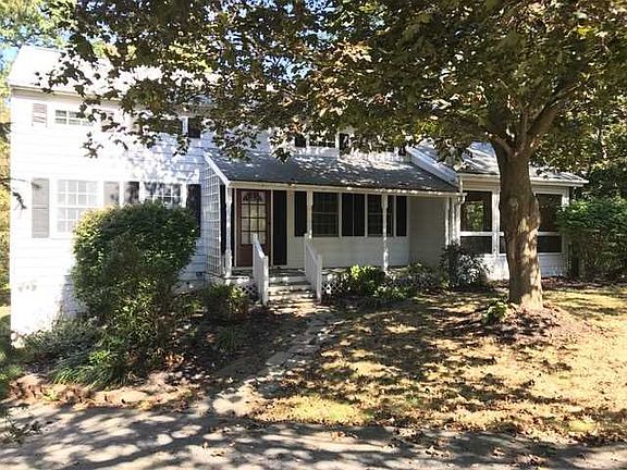 2nd image of 25 Guerney Dr