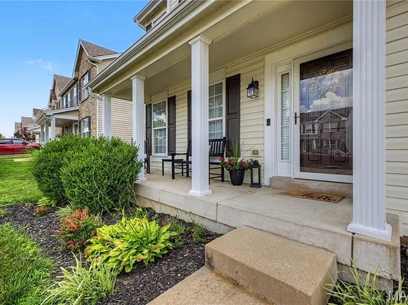3874 Scarlet Oak Dr, House Springs, MO 63051