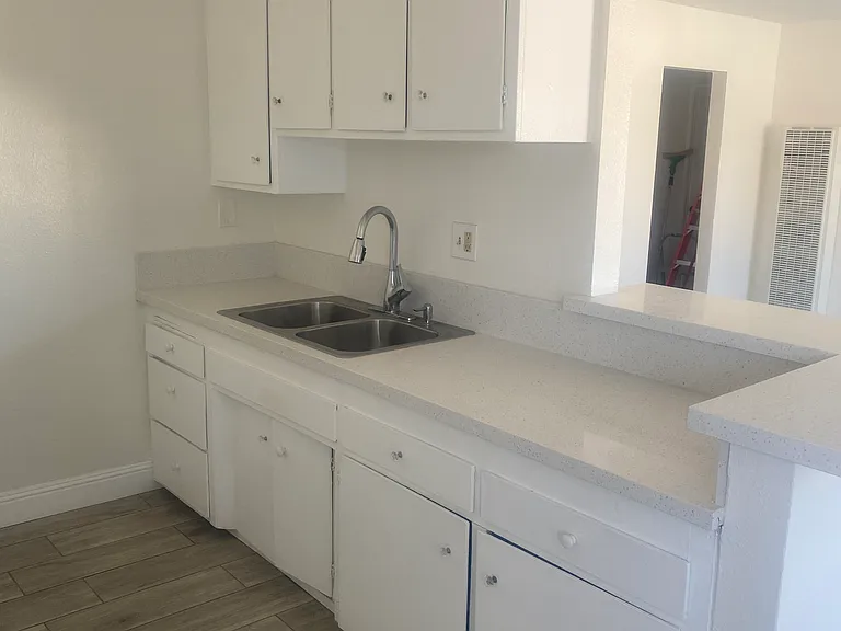 2460 Angela St #4 — Photo 12
