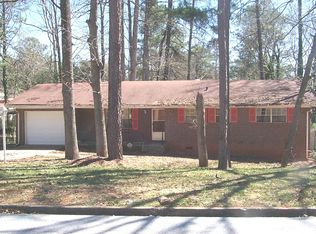 2253 Chestnut Hill Cir, Decatur, GA 30032