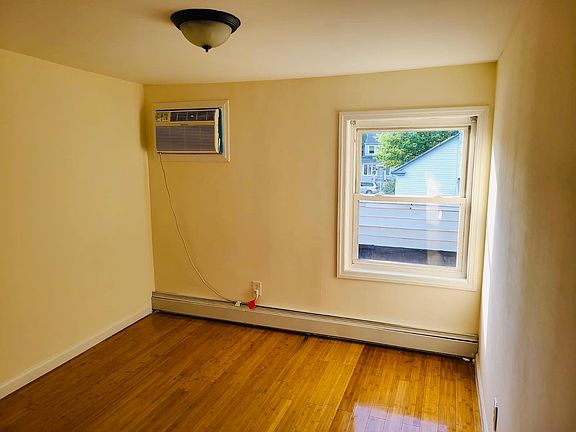 4th image of 15537 115th Dr Floor 2