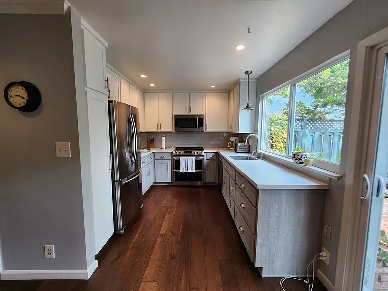 872 Cabot Ln — Photo 22