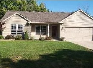 13250 Strong Blvd, South Rockwood, MI 48179