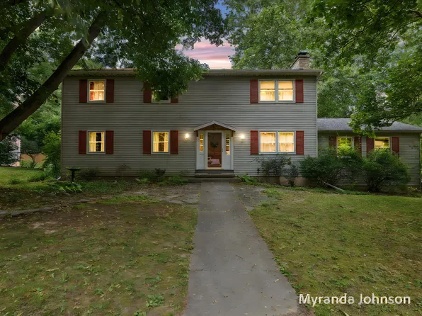 1875 Penobscot Dr, Okemos, MI 48864