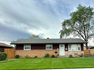 7055 Dover St, Bridgeview, IL 60455