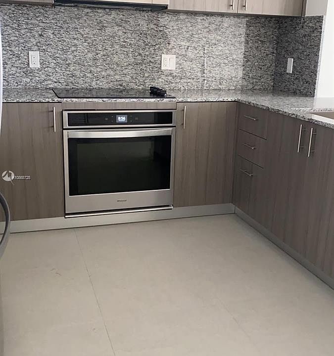 1st image of 5350 NW 84th Ave #809