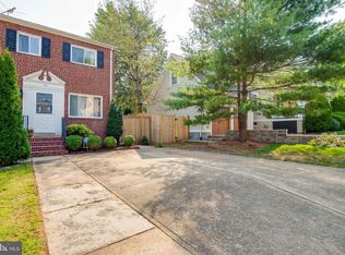 181/2 W Wyatt Ave, Alexandria, VA 22301