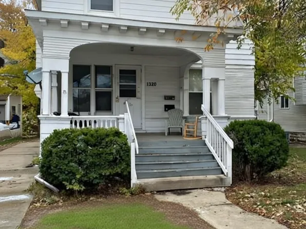 1320 1st Ave NW - D, 1320 1st Ave NW, Cedar Rapids, IA 52405