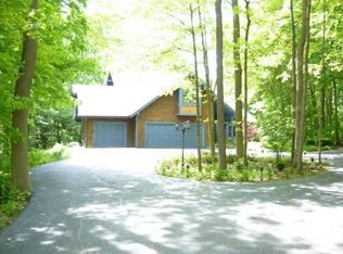 5587 Windflower Rd, Rockford, IL 61107