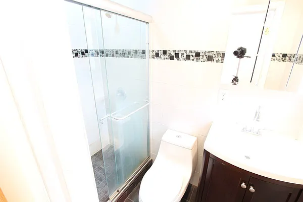 Rented by Empire Deeds LLC  | media 37