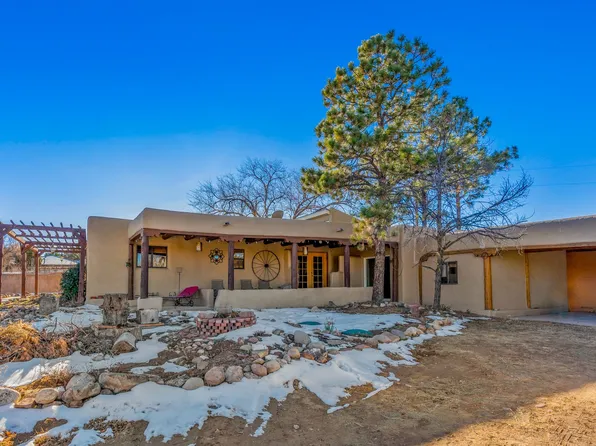 17 Los Ojitos Rd, Santa Fe, NM 87506