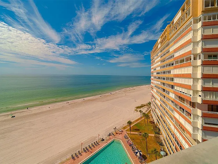 17920 Gulf Blvd #1205 — Photo 39