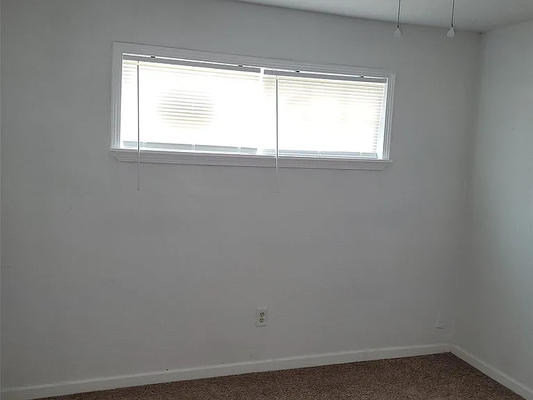 3823 Lydia St #2 — Photo 6